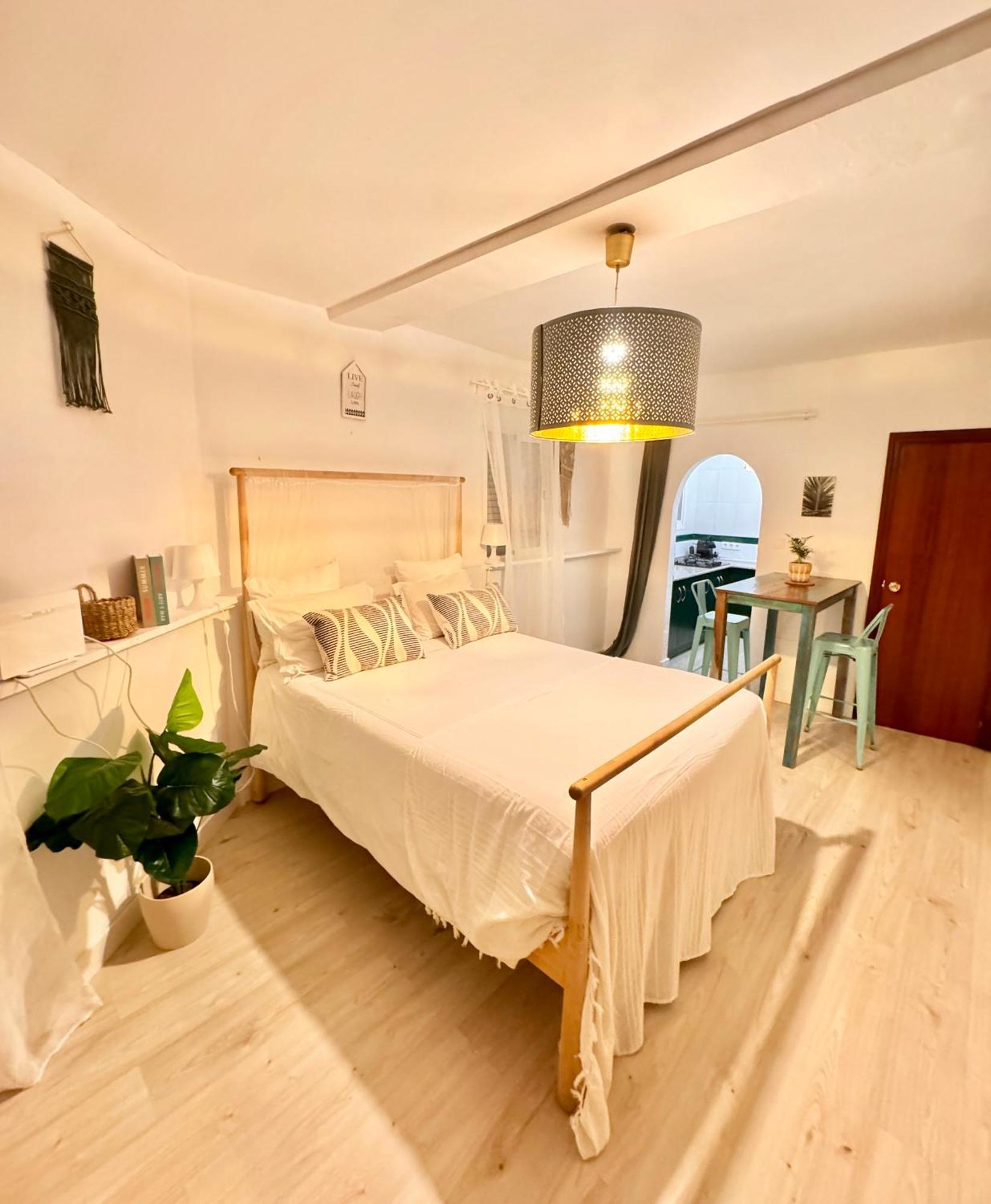 Cosy Studio +Netflix+24H Entry+Silent Air Conditionning Málaga Exterior foto